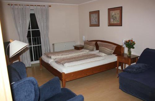 City Centre Regensburg Appartement | Ferienwohnungen-Goldbach Erdgeschoss