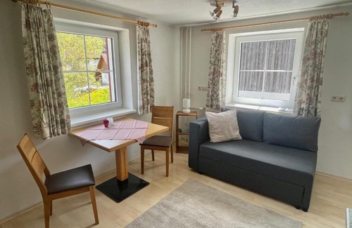 Bach Appartement | Ferienwohnungen Haus Bergflora