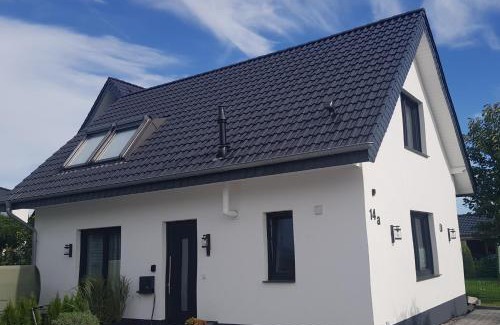 Westerenger Appartement | Ferienwohnungen Liliencron - Fewo II (Ferienhaus)