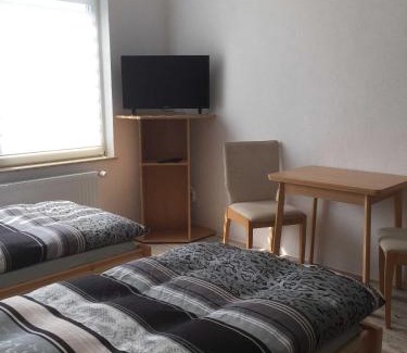 Buetzow Appartement | Ferienwohnungen nähe Bützower See