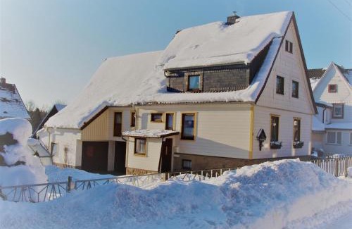 Mandelholz Appartement | Ferienwohnungen Rießling