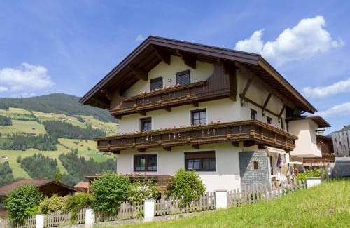 Hainzenberg Maison | Ferienwohnungen Rieser