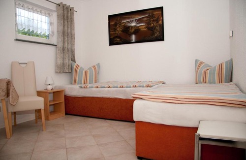 Burghausen-Rueckmarsdorf Appartement | Ferienwohnungen Zeise
