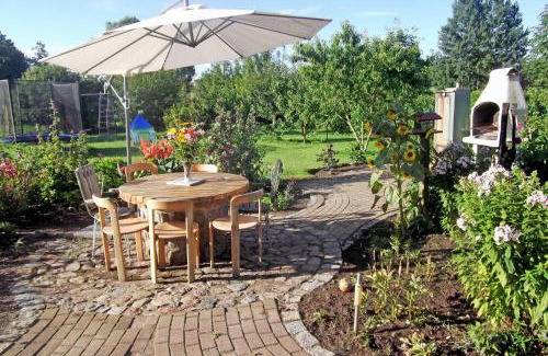 Lancken-Granitz Maison | Ferienwohnungen zum Neuensiener See P