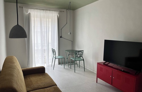 San Salvario Appartement | Fermata Marconi two-room apartment in the center of Turin