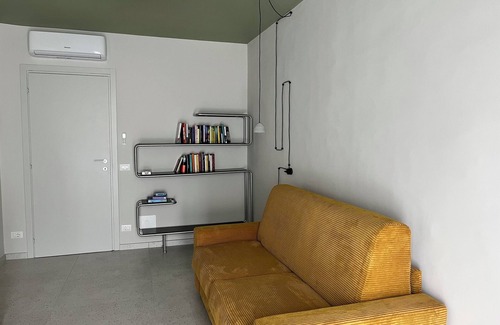 San Salvario Appartement | Fermata Marconi two-room apartment in the center of Turin