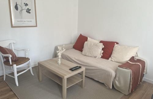 Criquebeuf-sur-Seine Maison | Ferme Cosy et Paisible au Bord de l'Eure
