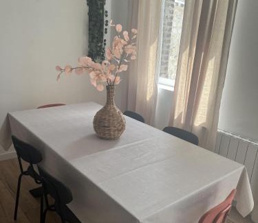 Criquebeuf-sur-Seine Maison | Ferme Cosy et Paisible au Bord de l'Eure