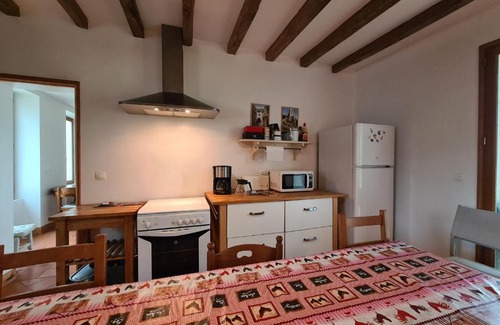 Palluau-sur-Indre Maison | Ferme rénovée au calme avec internet et grand espace extérieur - FR-1-591-149