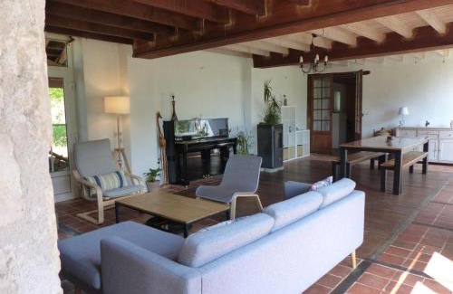 Gouise Maison | Ferme rénovée avec charme, 4 chambres, grand jardin privé, cheminée, proche nature à Gouise ! - FR-1-489-374