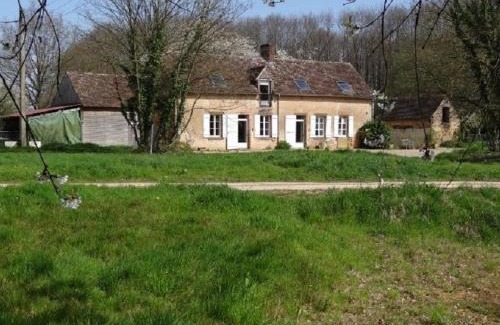 La Bazoge Maison | Ferme rénovée avec verger, 7 km du Mans, cheminée, 4 chambres, draps inclus, calme assuré - FR-1-410-251