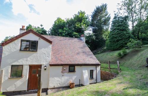 Cofton Hackett Maison | Fern Cottage