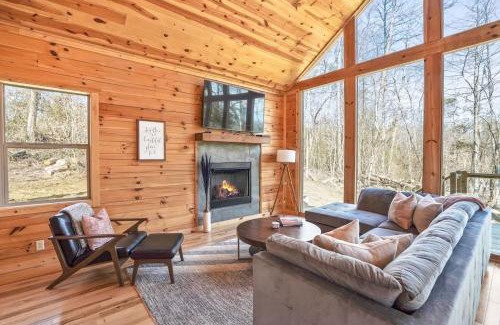 McArthur Maison | Fern Woods A modern take on Hocking Hills cabins