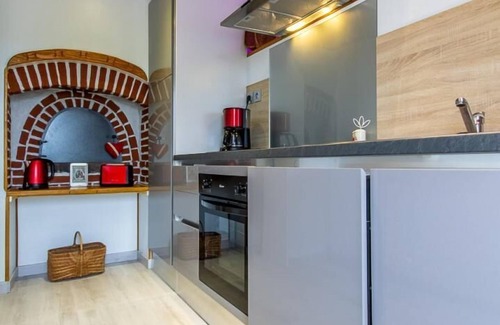 Neuvy-Grandchamp Maison | La Maison de Fernand