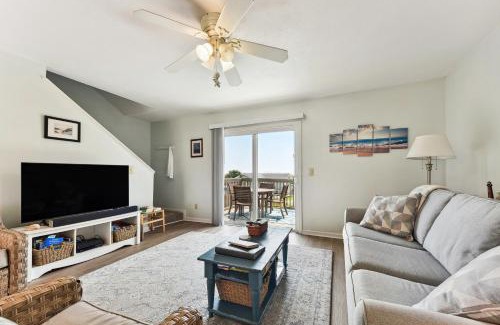 Fernandina Beach Maison | Fernandina Beach Vacation Rental Steps to Beach!