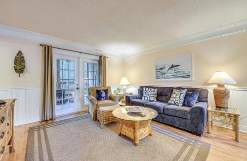 Fernandina Beach Appartement | Fernandina Beach Condo with Pool and Path to Beach!