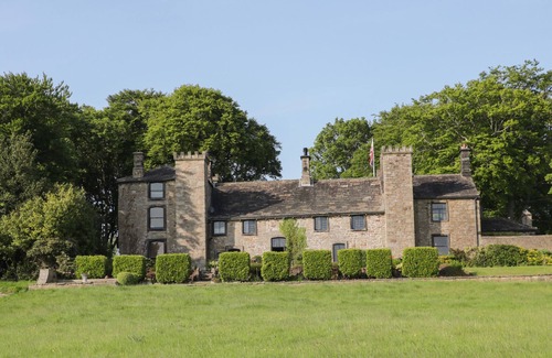 Kildwick Cottage | Fernhill Castle