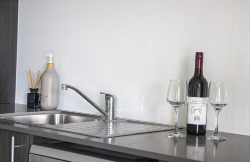 Karalee Appartement | Fernhouse - Sleeps up to 4 PPL