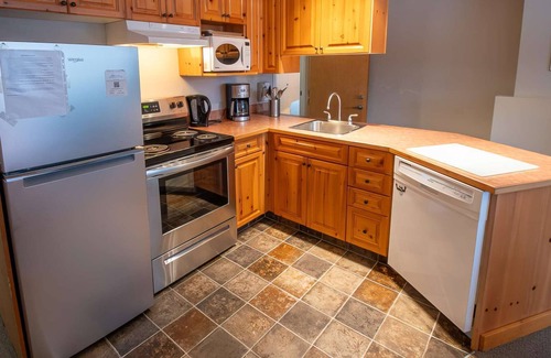 East Kootenay Copropriété | Fernie - Timberline Lodges Aspen #306