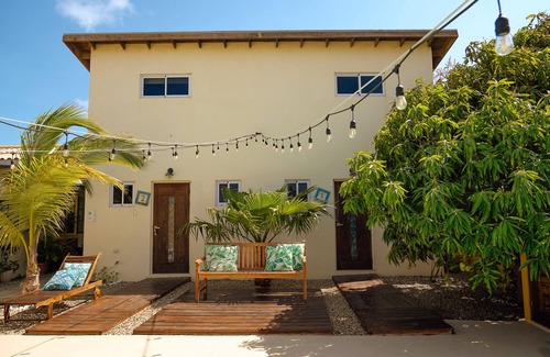 Pos Chiquito Appartement | FEW STEPS FROM MAGEL HALTO BEACH, ONE OF THE BEST IN ARUBA! Your home in Aruba!