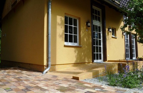 Burg-Dorf Appartement | Fewo 1, Schlafgalerie, Wz/küchenz., Du/wc - Froschkönig Ferienhaus und Ferienwohnungen