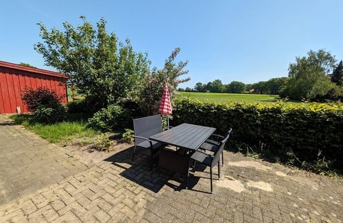 Balge Appartement | Fewo 110 m2 Nähe Weser / Weserradweg, Fahrrad, Schwimmen, Angeln, Dinopark