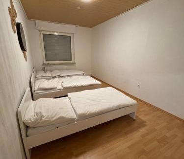 Osnabrueck Appartement | FeWo 3Z 6P Küche Bad