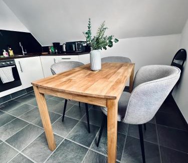 Rheine Appartement | FeWo Am Waldhügelsee II Balkon & Tolle Lage