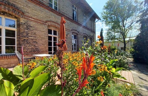 Kloster Lehnin Appartement | FeWo "Biene" im Kunstgut Krahne