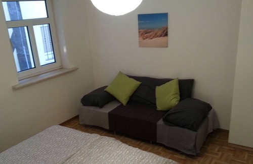 Landau Appartement | Appartement, rez-de-chaussée 70m2, salle de bain 2ZKB avec baignoire, 5 lits