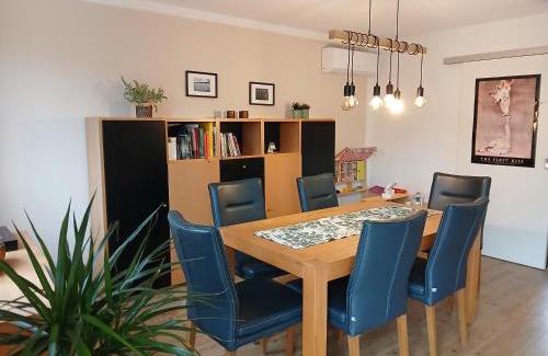 Altlussheim Appartement | Fewo Gartenblick Altlußheim - Netflix- parken - Küche - Klimaanlage - Shuttle zum Hockenheimring