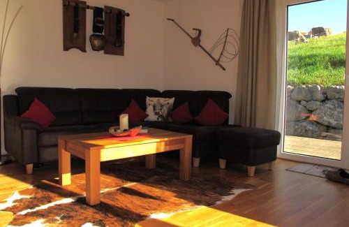 Kalzhofen Appartement | FeWo Glockenstüble mit Schwimmbad und Sauna