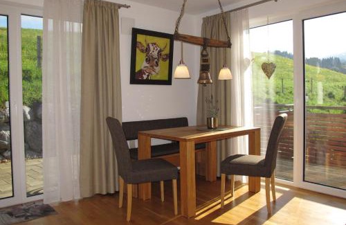 Kalzhofen Appartement | FeWo Glockenstüble mit Schwimmbad und Sauna