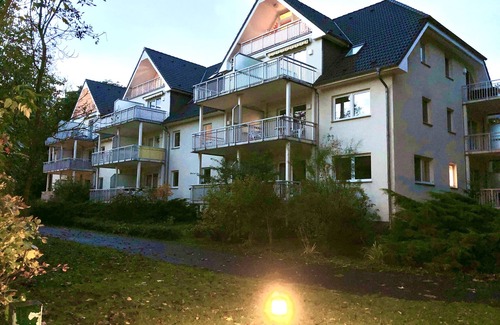 Lalendorf Appartement | FeWo "Idyll am See" - dans le parc naturel Mecklenburgische Schweiz, directement au bord du lac.