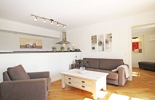 Hohen Niendorf Appartement | Dream vacation in Hohen Niendorf Castle