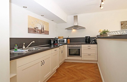 Hohen Niendorf Appartement | Dream vacation in Hohen Niendorf Castle