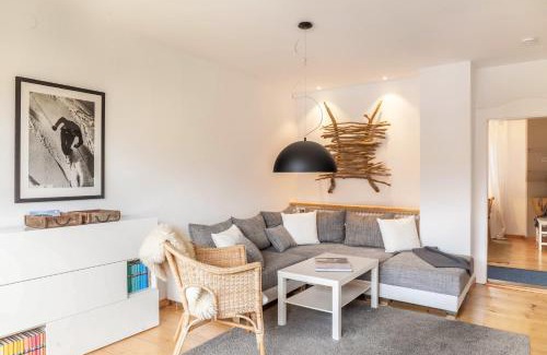 Garmisch-Partenkirchen Appartement | Fewo im Blauen Haus Dg