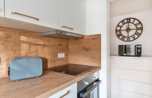 Bad Buchau Copropriété | FEWO in a historic half-timbered house, 10 minutes' walk from the relaxing Federsee lake
