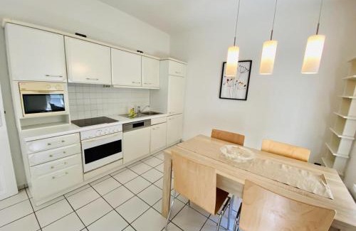Warnemuende Appartement | Fewo Leuchtturm, ca 200m z. Strand