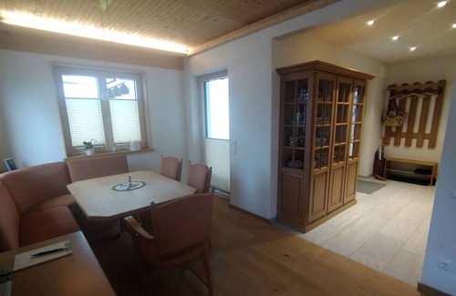 Nesselwang Appartement | Fewo "naturlogis" im Bio-lehmholz-haus