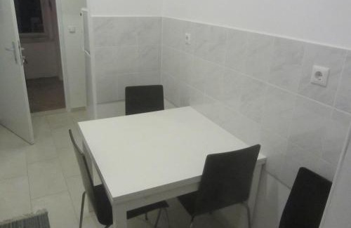 Leopoldstadt Appartement | FEWO Pazmaniten