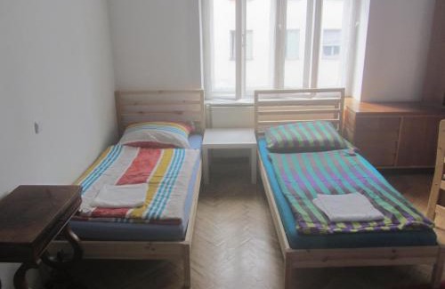Leopoldstadt Appartement | FEWO Pazmaniten