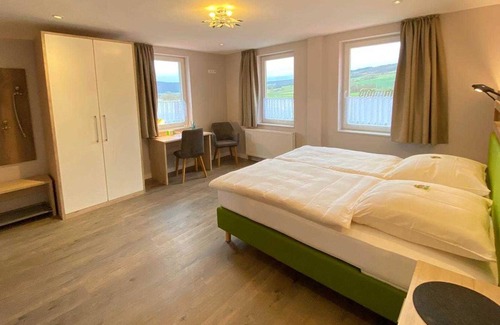 Oberweser Appartement | FeWo Reinhardswald for 2 guests - holiday apartments Gasthaus Zum Lindenwirt