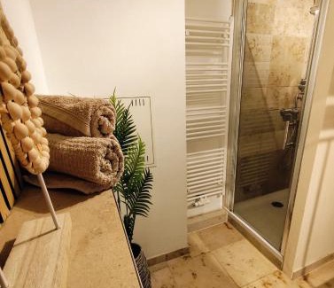 Zwenkau Appartement | FeWo - SEEbrise am Zwenkauer See