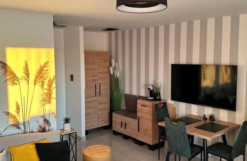 Langen Appartement | FeWo SKY21 * Langen EXKLUSIVES APPARTMENT Vollausstattung/zentrale Lage *NEU*