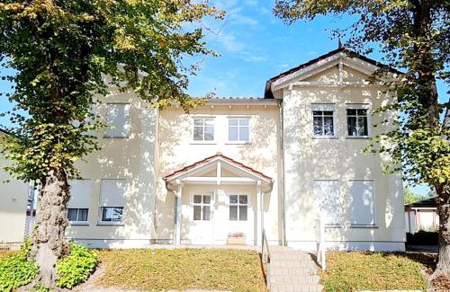 Alt Gaarz Appartement | Fewo Strandweh
