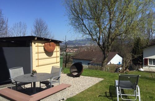 Amsoldingen Appartement | FeWo-Studio Linde