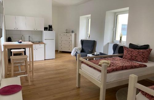 Oberdorla Appartement | FEWO Tribseerdamm