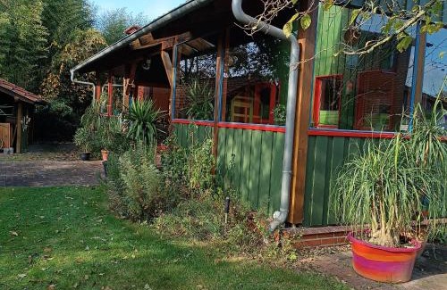 Wathlingen Appartement | FEWO Villa Farbenfroh Monteurzimmer Garten Wlan 3SZ 120qm