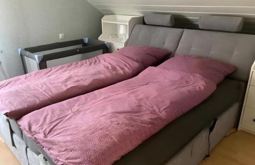 Wenden Appartement | Fewowe Ferienwohnung Wenden